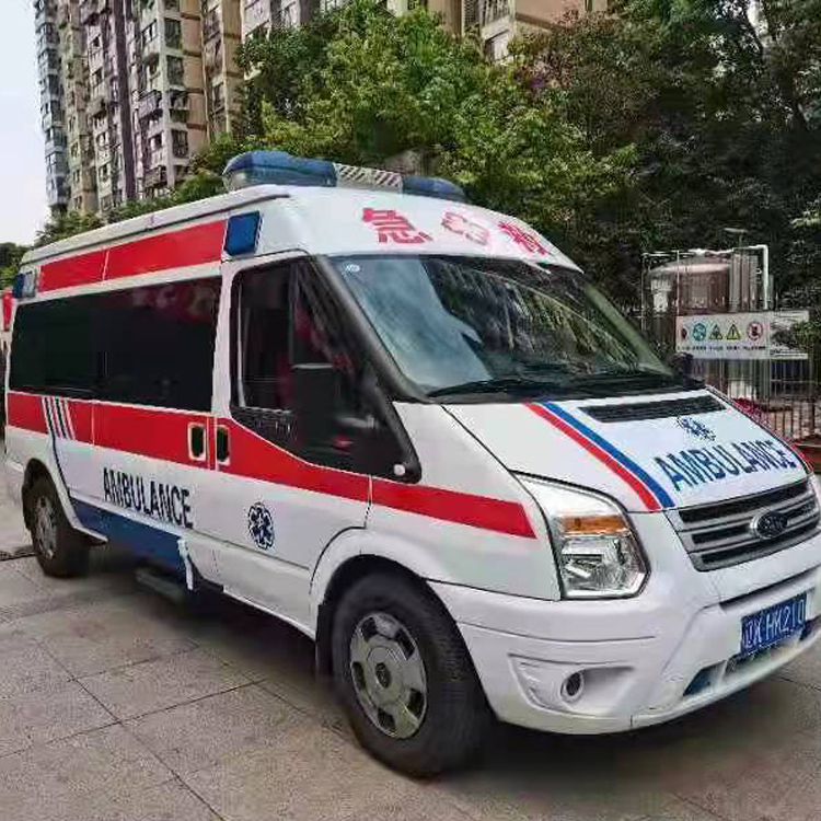 南口街道长途救护车护送病人返乡